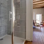 Casa vacanze Le Prieuré, Saint-cyprien, élégance, Vue Sur Vallée Et Jacuzzi *