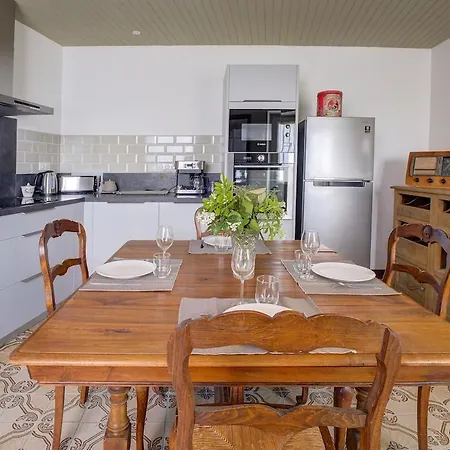 Le Prieure, Saint-cyprien, Elegance, Vue Sur Vallee Et Jacuzzi Ferienhaus *