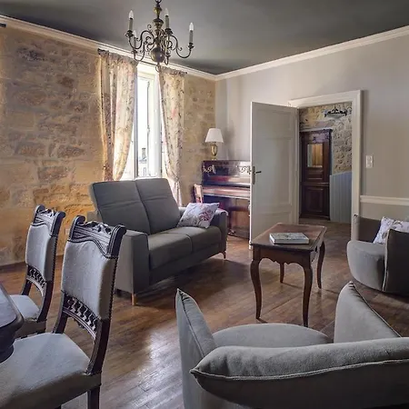 Ferienhaus Le Prieure, Saint-cyprien, Elegance, Vue Sur Vallee Et Jacuzzi Saint-Cyprien (Dordogne)